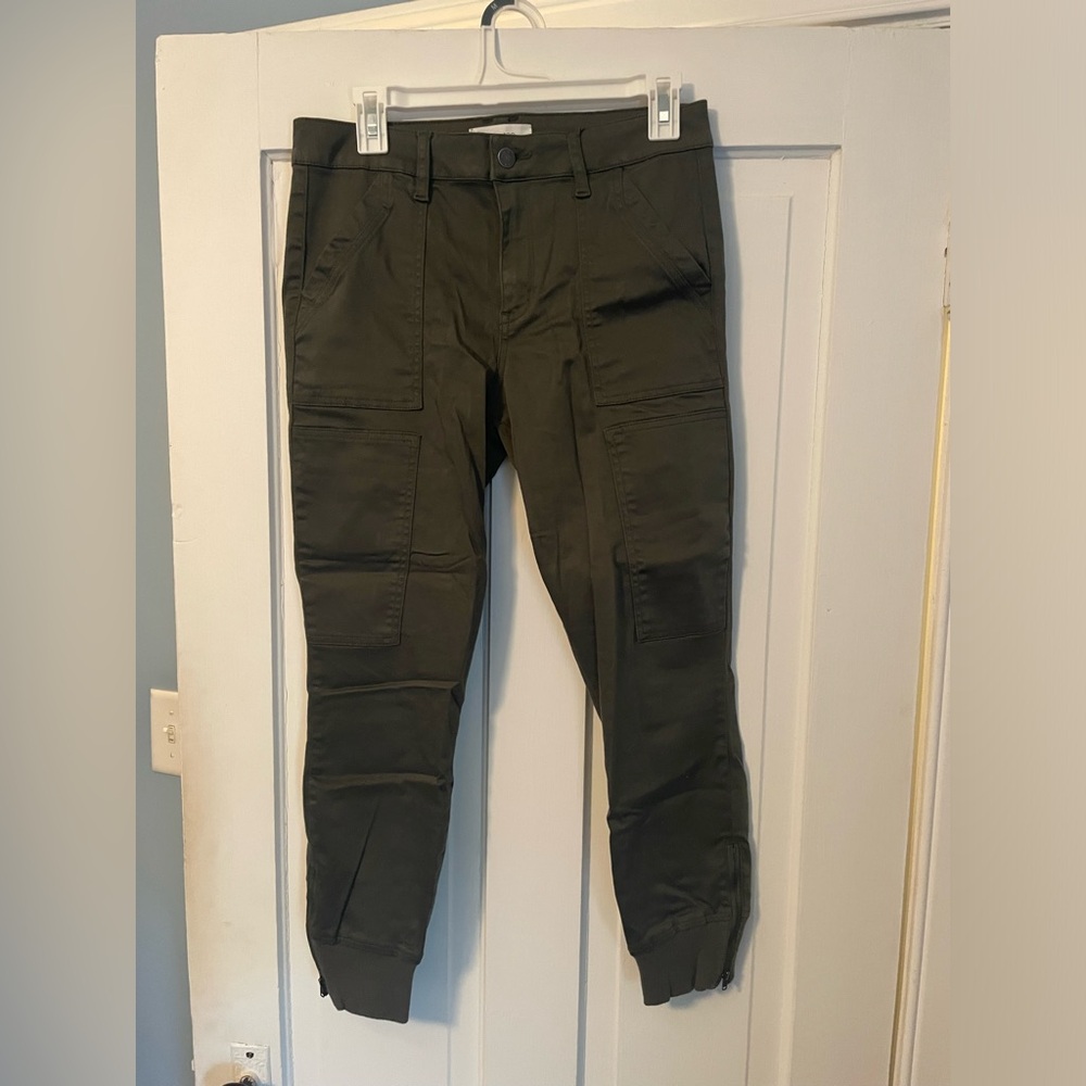 Level99 dark olive pants